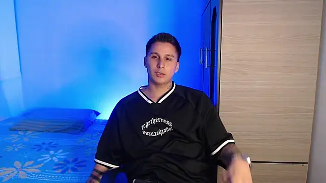 valentinosex1 online show from 14, 11, 2025