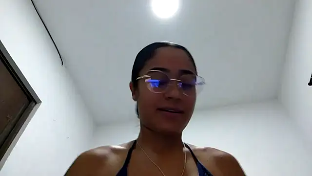 Snapshot of Daislalezma chatting on 27, 10, 2025 Daislalezma online show from 27, 10, 2025