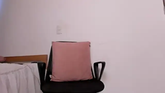 axel davis  online show from 3, 11, 2025