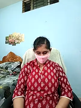 Snapshot of Cute_Faria chatting on 18, 7, 2026 Cute Faria online show from 18, 7, 2026