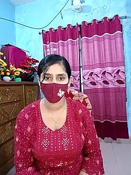 Snapshot of Cute_Faria chatting on 5, 11, 2025 Cute Faria online show from 5, 11, 2025