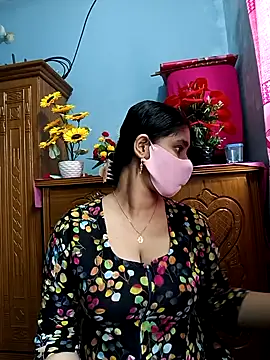 Cute Faria online show from 23, 11, 2025