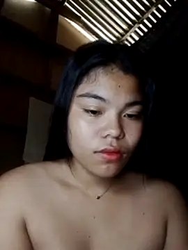 Snapshot of cloe_candy19 chatting on 31, 10, 2025 cloe candy19 online show from 31, 10, 2025