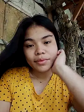 Snapshot of cloe_candy19 chatting on 27, 10, 2025 cloe candy19 online show from 27, 10, 2025