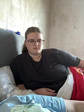 CurvyPaar2 online show from 18, 3, 2026