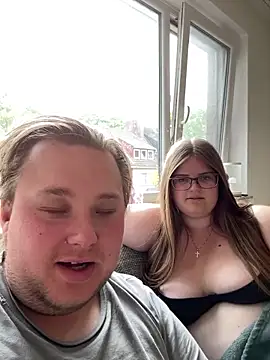 Snapshot of CurvyPaar2 chatting on 11, 5, 2026 CurvyPaar2 online show from 11, 5, 2026