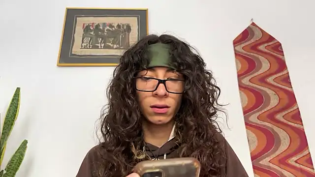 camille delrey online show from 15, 12, 2025