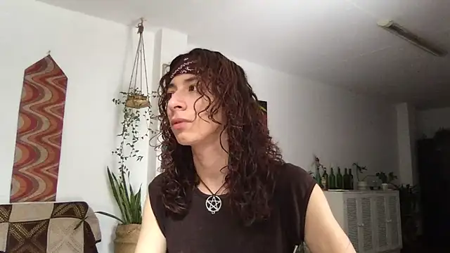 camille delrey online show from 14, 5, 2026