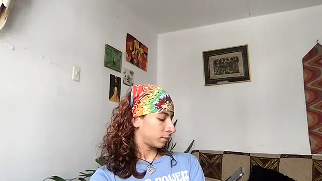 camille delrey online show from 19, 5, 2026