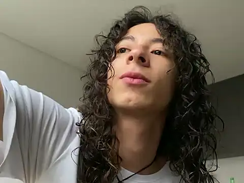 camille delrey online show from 11, 10, 2025