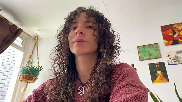 camille delrey online show from 13, 11, 2025