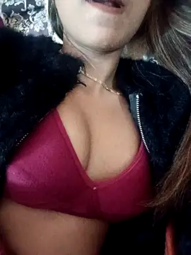 payalsharma95 online show from 4, 12, 2025