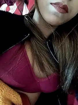 payalsharma95 online show from 17, 12, 2025