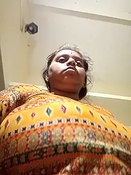 Hot crety online show from 5, 11, 2025