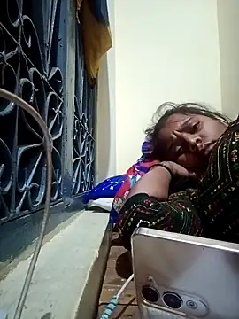 Hot crety online show from 2, 12, 2025