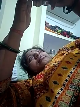 Hot crety online show from 4, 12, 2025