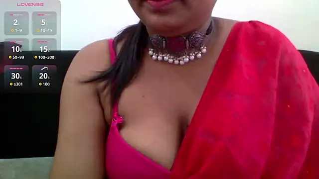 Snapshot of cute_girl007 chatting on 8, 11, 2025 cute girl007 online show from 8, 11, 2025