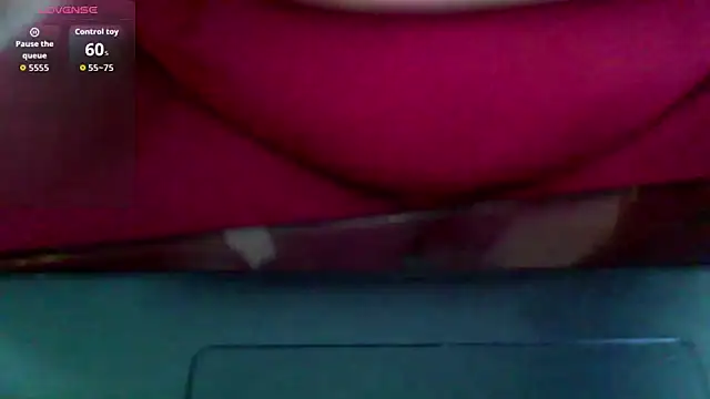 Snapshot of cute_girl007 chatting on 11, 11, 2025 cute girl007 online show from 11, 11, 2025