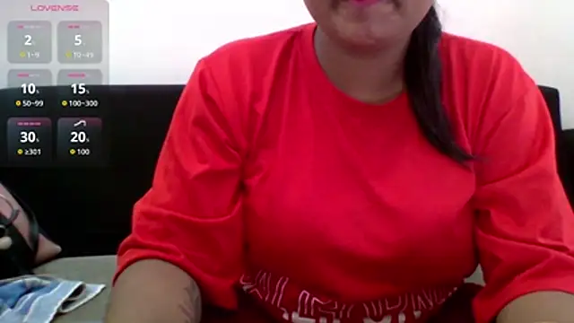 Snapshot of cute_girl007 chatting on 27, 10, 2025 cute girl007 online show from 27, 10, 2025