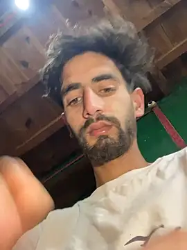 lyath3245 online show from 5, 2, 2026