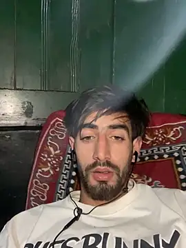 lyath3245 online show from 18, 4, 2026