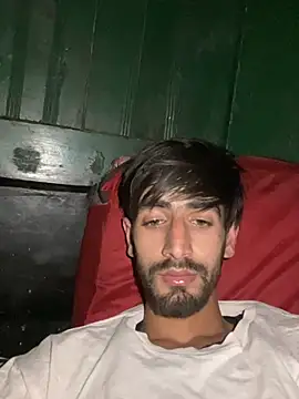 lyath3245 online show from 21, 4, 2026