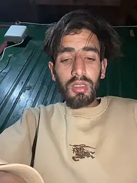 lyath3245 online show from 10, 4, 2026