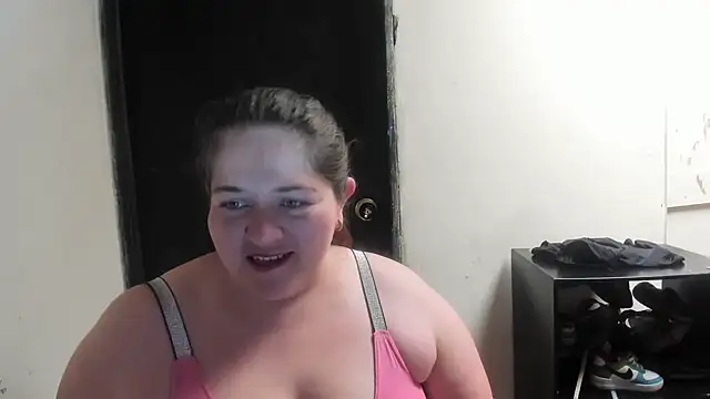 Daphne girlsex online show from 20, 3, 2026