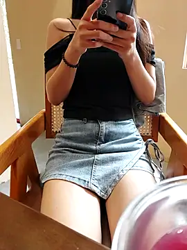 Snapshot of meomeocute chatting on 25, 9, 2025 meomeocute online show from 25, 9, 2025