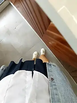 meomeocute online show from 15, 10, 2025