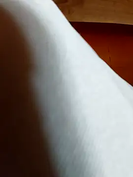 meomeocute online show from 6, 11, 2025