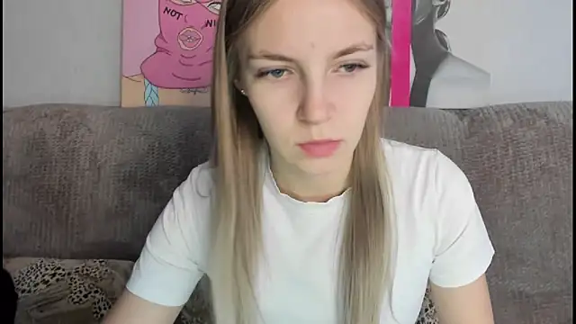 HitGyrl online show from 3, 12, 2025