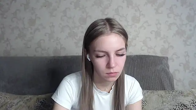 HitGyrl online show from 11, 3, 2026