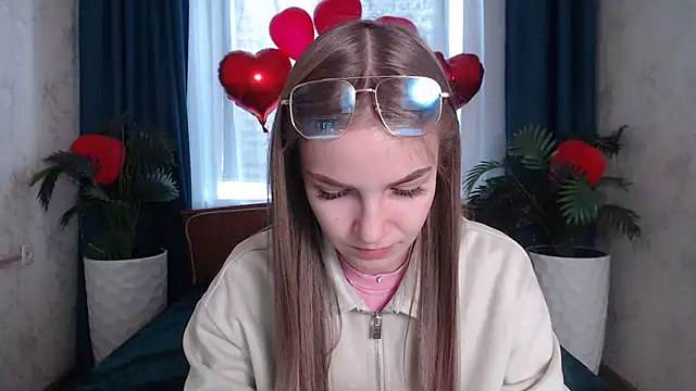 HitGyrl online show from 23, 2, 2026