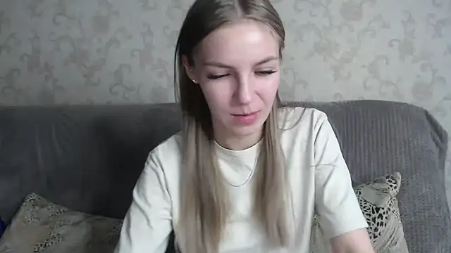 HitGyrl online show from 2, 4, 2026