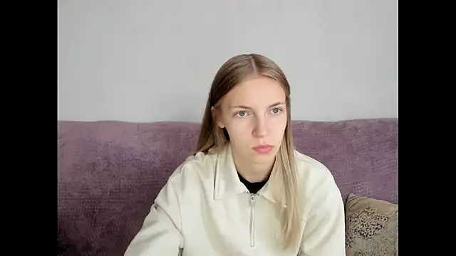 HitGyrl online show from 15, 10, 2025