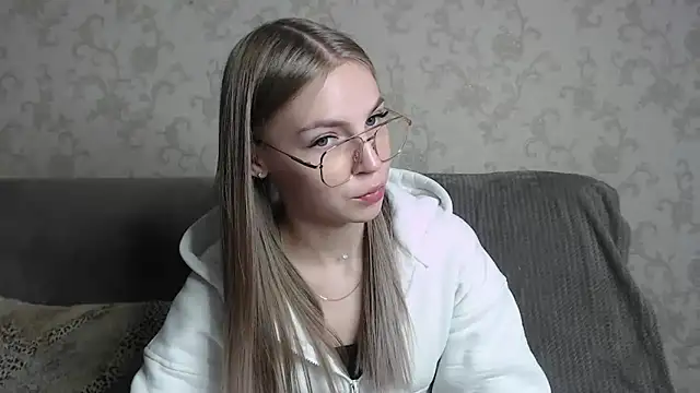 HitGyrl online show from 7, 3, 2026