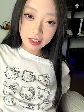 tuzi5201314 online show from 2, 12, 2025