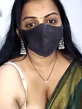 Snapshot of sneha_bebo chatting on 19, 11, 2025 sneha bebo online show from 19, 11, 2025