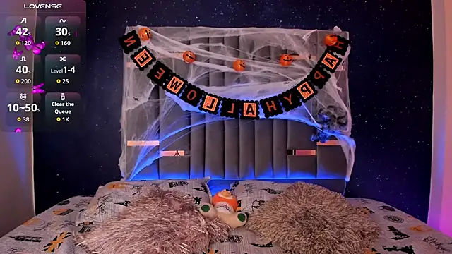 Snapshot of SweetAnya01 chatting on 17, 10, 2025 SweetAnya01 online show from 17, 10, 2025