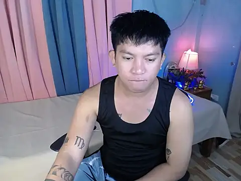 Snapshot of Fuckboii_intown chatting on 6, 7, 2026 Fuckboii intown online show from 6, 7, 2026