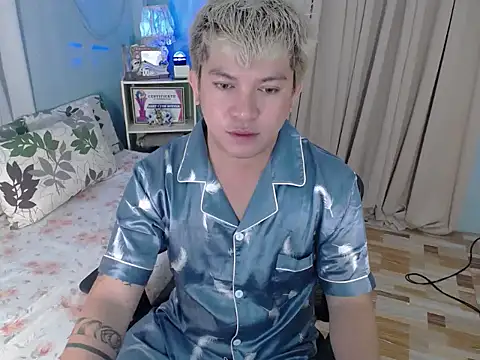 Snapshot of Fuckboii_intown chatting on 30, 11, 2025 Fuckboii intown online show from 30, 11, 2025