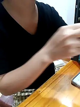 MinhChauXXX19 online show from 11, 10, 2025