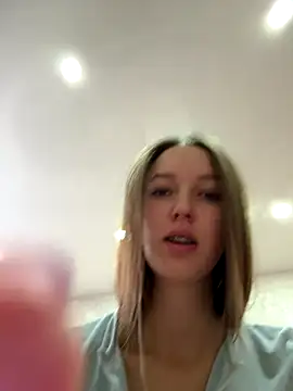 ElliRose online show from 1, 10, 2025