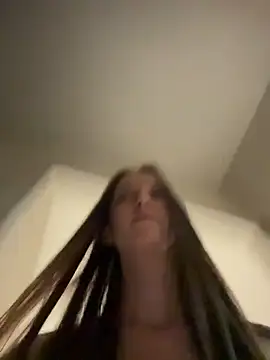 ElliRose online show from 13, 2, 2026