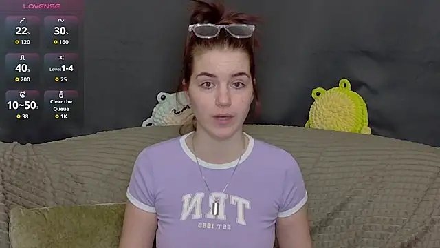 ElzaBlis online show from 10, 11, 2025