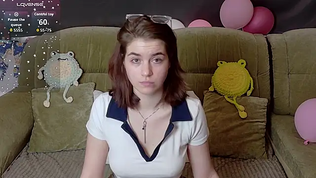 ElzaBlis online show from 4, 3, 2026