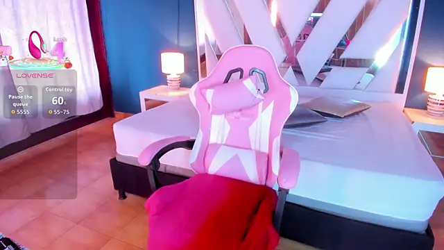 mia kinky1 online show from 29, 9, 2025