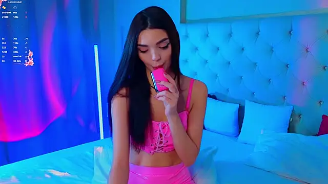 MarciaMarshall online show from 12, 11, 2025