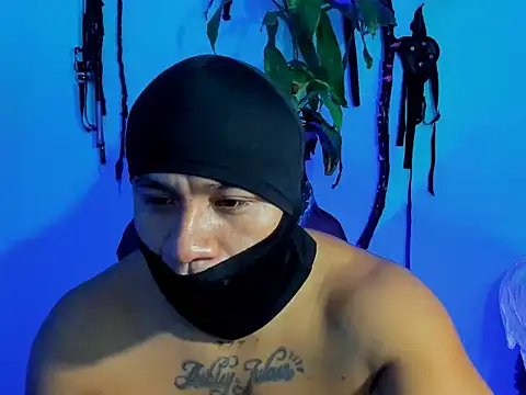 Snapshot of zeus_7777 chatting on 24, 10, 2025 zeus 7777 online show from 24, 10, 2025